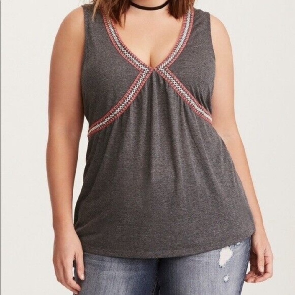 Torrid Embroidered Neckline Lace Back Top Women Size 1 (14/16) Sleeveless